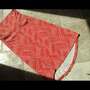 High-low skirt or strapless dress